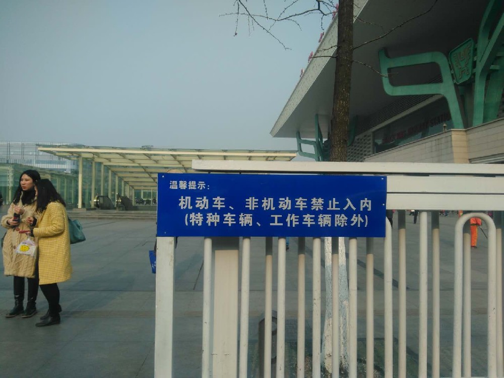 如何结合OpenAI提高广告互动和参与度？